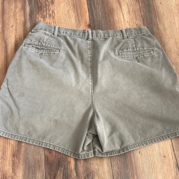 Vintage Polo by Ralph Lauren Shorts. Size 34. - Picture 6 of 7